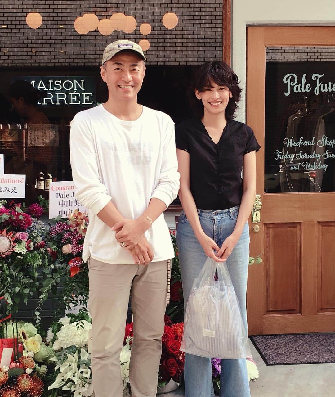高橋里奈さんのインスタグラム写真 - (高橋里奈Instagram)「Pale jute 初めましてのコウタさん。 素敵な物いっぱいで困った😆またお邪魔します☺︎♡ #メゾンカレ のストールを1枚🧣買いました😊 #お店は週末だけやっています。」9月23日 16時07分 - rina.takahashi_