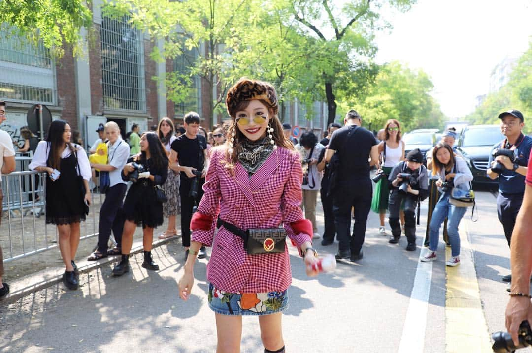 明日花キララさんのインスタグラム写真 - (明日花キララInstagram)「FENDI❤︎Milan🇮🇹 . #Italia 🍕🍕🍕」9月23日 11時48分 - asukakiraran