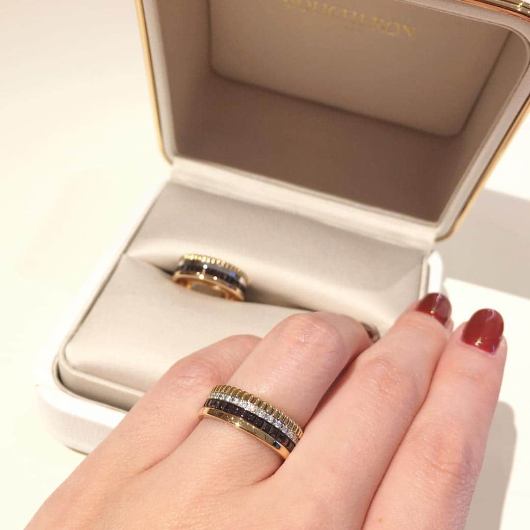 bijouxthreecさんのインスタグラム写真 - (bijouxthreecInstagram)「〔BOUCHERON〕 ご結婚指輪にもおすすめ！ブシュロンの代表作「キャトル クラシックリング」  #BOUCHERON #QUATRE #ブシュロン #キャトル #jewelry #marriagering #engagementring #bridal #マリッジリング #エンゲージリング #結婚指輪 #婚約指輪 #プレ花嫁 #プロポーズ #サプライズ #アクセサリー #bijouxthreecBRIDAL #新潟 #古町 #bijouxthreec #ビジュースリーク #クラッシュアンドカンパニー #クラッシュアンドカンパニーグループ」9月23日 13時41分 - bijouxthreec