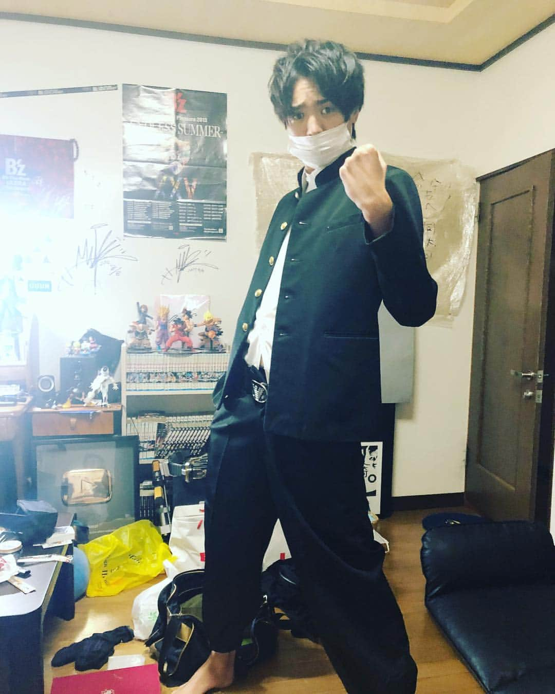 桐崎栄二さんのインスタグラム写真 - (桐崎栄二Instagram)「#ヤンキー #卍 #学ラン #喧嘩」9月23日 17時52分 - kirizaki_1417