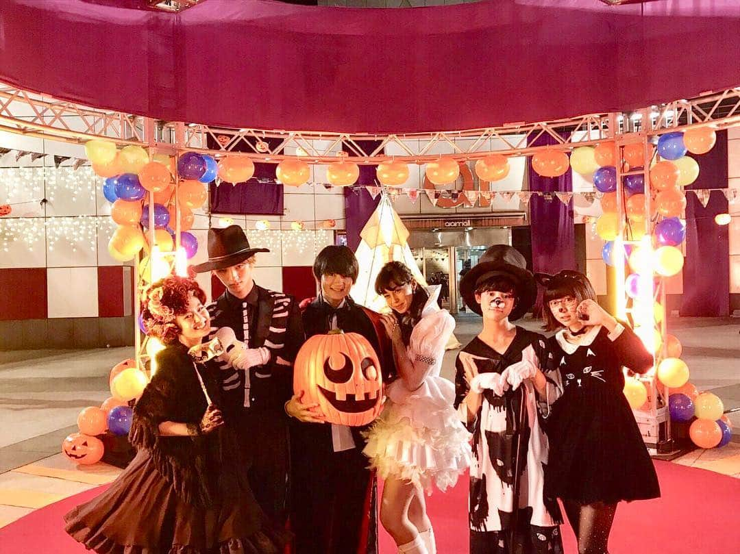 中条あやみさんのインスタグラム写真 - (中条あやみInstagram)「⭐️お知らせ 3D彼女のハロウィンイベントが 9月26日に、109シネマズ二子玉川で開催されます！  私と佐野はやっとが参加します💃🕺 皆さんも是非仮装してきてください👻👻👻💕 詳しくは公式サイトをご覧ください！ #3d彼女  #ハロウィンだぁぁぁぁあ」9月23日 18時49分 - nakajo_ayami