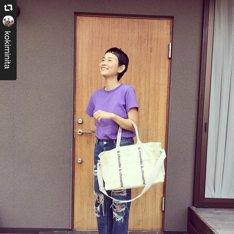 & chouetteさんのインスタグラム写真 - (& chouetteInstagram)「#repost @kokiminita  サク産まれて、荷物の多さに「😨」な毎日。 &chouetteのトートバッグがかなりお役に立ってます🙇🏼‍♂️ 収納も細かく分かれてるから、あれ？おやつは？スプーンは？てなりません☺️ 大きさもちょうど良くて、お手頃な値段もありがたやです☺️👐🏻 . mikkoさんポストありがとうございます❤️ アンドシュエットは子育てママを全力で応援しています😊 . . #mamaandchouette で投稿してね😊 .  #アンドシュエット #andchouette #シュエット #chouette  #andc #アンドシー #カラーズアンドシュエット #colorsandchouette  #surpriseprice #japan #bag #バッグ #包包 #女包  #シュエットママ  #ママ #ママバッグ #ママファッション  #マザーズバッグ #ママコーデ #ママ撮  #ママスタ」9月23日 21時14分 - and.chouette