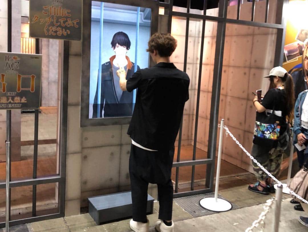 西村文男さんのインスタグラム写真 - (西村文男Instagram)「初東京ゲームショウ。綺麗なコンパニオンさんが沢山いてドキドキしました。 天武のトーナメントは参加できなかったけど888元宝あざます。 #東京ゲームショウ2018  #三国天武」9月23日 22時23分 - fumionishimura