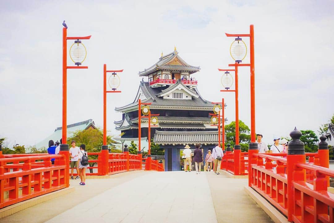 シバタカメラマンさんのインスタグラム写真 - (シバタカメラマンInstagram)「1時間空いたので、清洲城へ。佐々成政さんがいらっしゃった。また是非撮影しましょうー！#東京カメラ部 #ファインダー越しの私の世界 #photography」9月24日 15時04分 - mikantoku