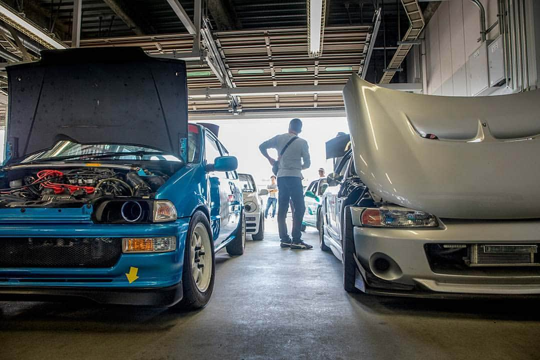 mistbahnさんのインスタグラム写真 - (mistbahnInstagram)「_ ZERO-RACING Honda TODAY (JA2) Honda BEAT @teru.pp1  _ Shot on 23-Sep 2018 "Let's BEAT" 2018 Rd.2 at Suzuka International Circuit _ _ owner (Blue TODAY): ZERO-RACING owner (Silver BEAT): @teru.pp1 photo: @mistbahn _ _ The record lap time of ZERO-RACING JA2 TODAY was 2'43.089 and this is the 2nd fastest of 36 cars. _ _ #hondabeat #hondabeatpp1 #pp1beat #ホンダビート #pp1 #pp1beat #hondatoday #ホンダトゥデイ #ja2 #ja2today #e07a #mtrec #jdm #honda #letsbeat #烈ビート #suzukacircuit #suzukainternationalcircuit #鈴鹿サーキット #trackcar #trackday #trackspec #trackstance #timeattack #timeattackjapan #trackaddict #trackd_  #kcar #keicar #軽自動車」9月24日 21時40分 - mistbahn