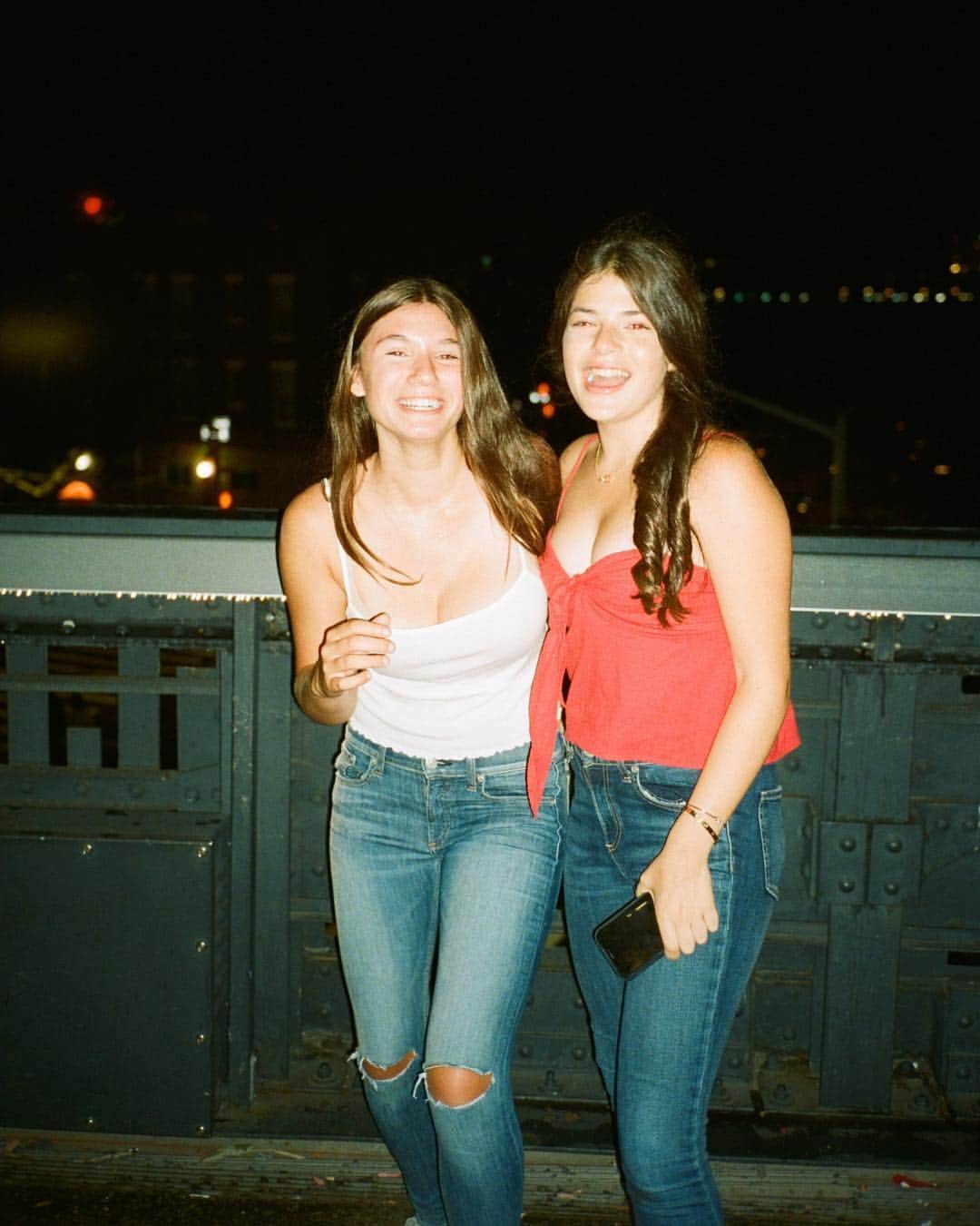 小田部仁のインスタグラム：「#newyork #highline #GIRLS #14yearsold」