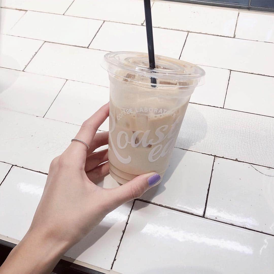 朝日奈央さんのインスタグラム写真 - (朝日奈央Instagram)「いつからこんなにコーヒーが好きになったんだ🦄 特にアイスカフェラテすき☕️ #caffe#coffee#icecaffelatte」9月24日 22時21分 - pop_step_asahi