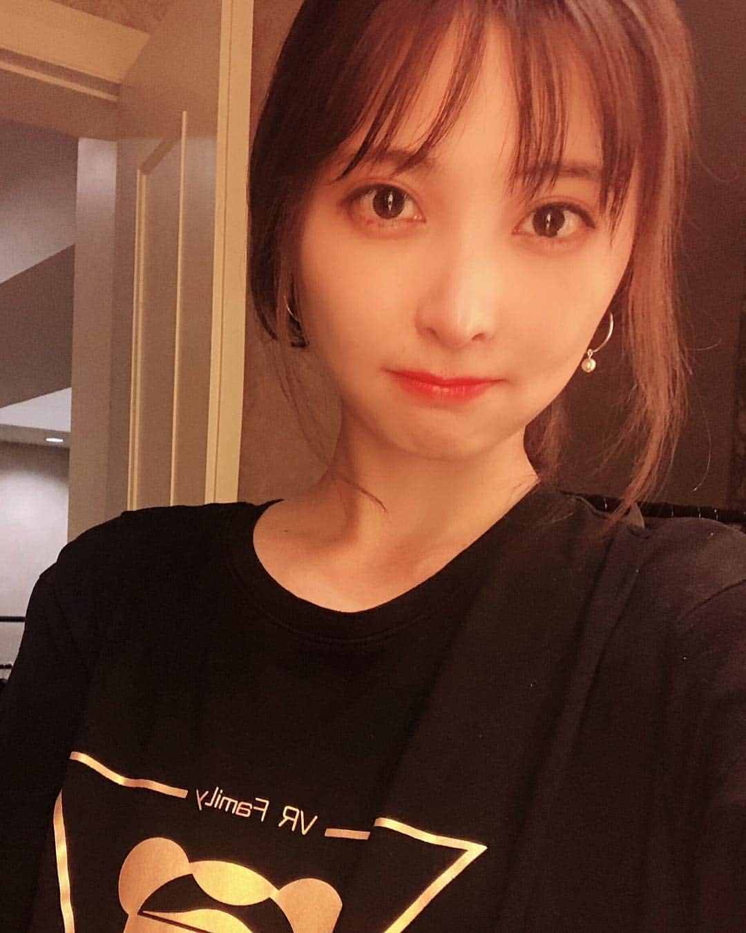 大石絵理のインスタグラム：「Nite nite❤️❤️」