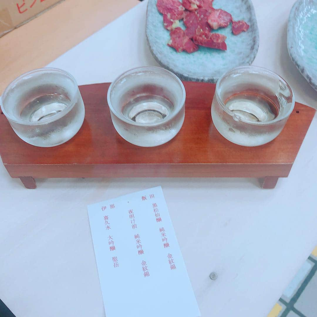 柳下毅一郎さんのインスタグラム写真 - (柳下毅一郎Instagram)「画期的にヤバい立ち飲み屋だった。ぶっ倒れるまで飲んだ。 I  found the one of the most dangerous standing bar in Shinbashi. #drink #standingbar #sake #japanesesake #shinbashi  #新橋駅前ビル1号館」9月27日 11時28分 - garth_y