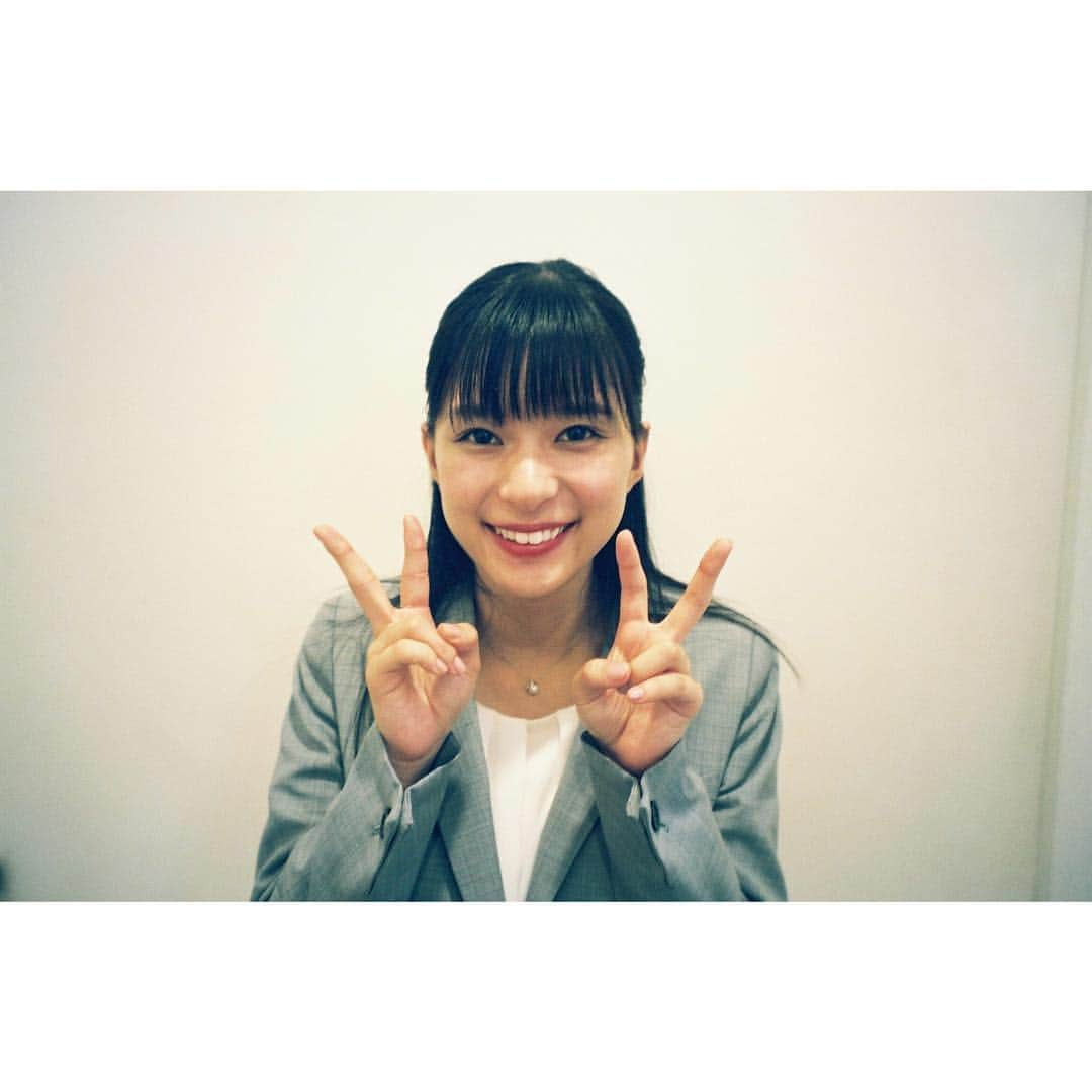 芳根京子さんのインスタグラム写真 - (芳根京子Instagram)「✌️😁✌️ #film #三井住友海上」9月27日 12時36分 - yoshinekyoko