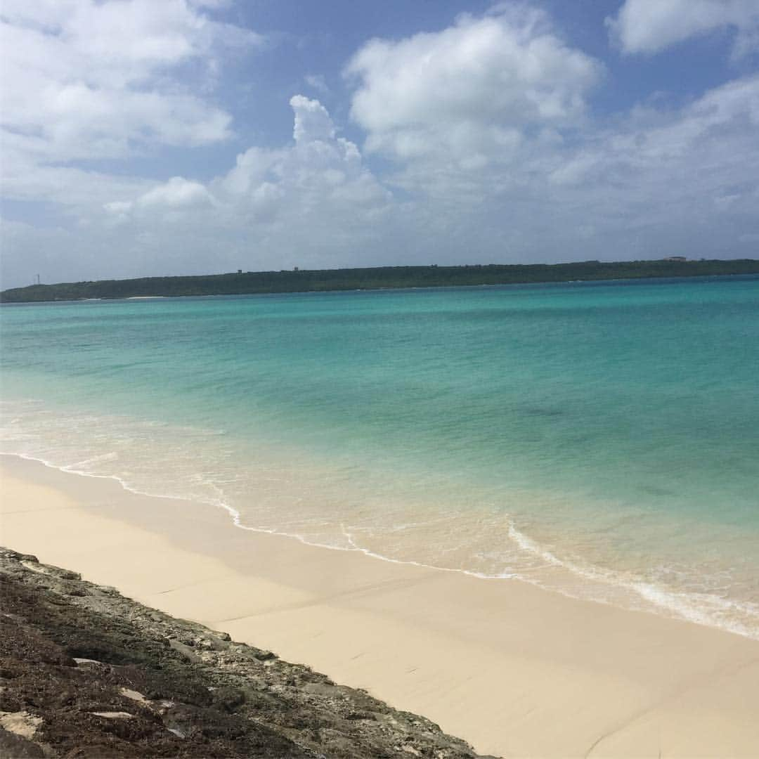 伊沢千夏のインスタグラム：「もう〜宮古島やばすぎたぁ🏝🐠😝台風接近していたみたいだけど、充分に満喫〜(ﾉ*'ω'*)ﾉ」