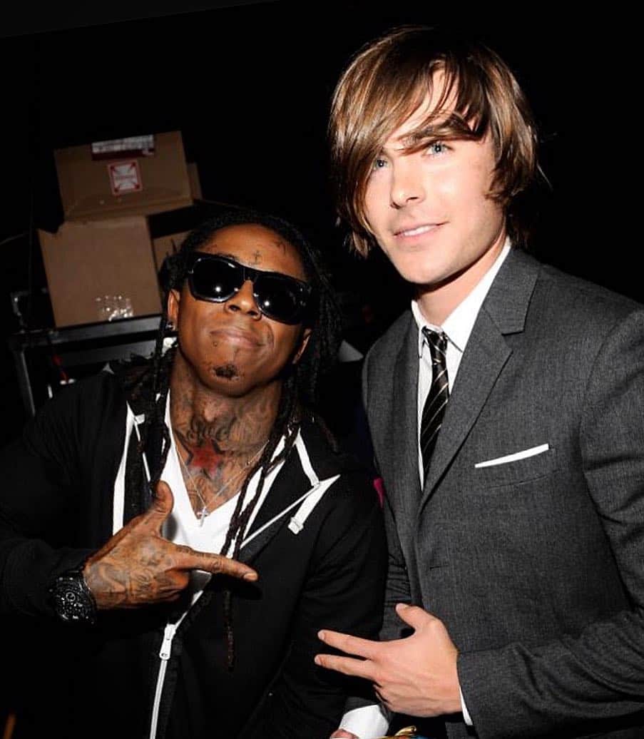 ザック・エフロンのインスタグラム：「Happy birthday @liltunechi 🙏 for opening my eyes. a tru teacher, role model, and icon. grateful for you. Happy G day sensei. #libras #tbt #ThaCarterV」