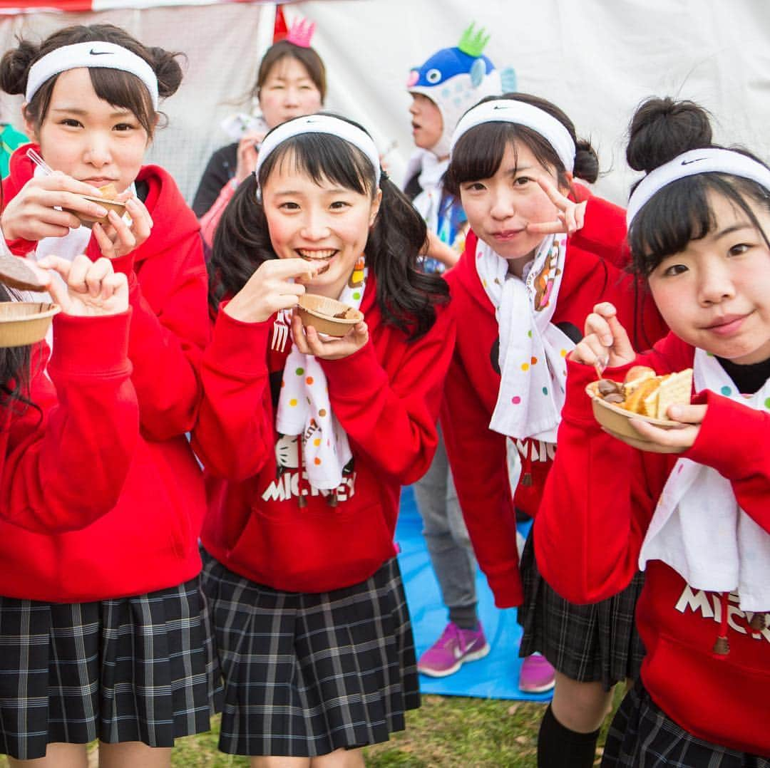 バブルランさんのインスタグラム写真 - (バブルランInstagram)「. 🍪チョコラン2019🍪 ＼エントリーサプライズ開始😆／ sportsone.jp/choco/ 🔎スポーツワン チョコラン で検索 . 愛知 coming soon! 大阪 2019/1/20@服部緑地 埼玉 2019/2/3@埼スタ 東京 2019/3/3@昭和記念公園 . 更に‼️公式LINE@初回登録でもらえるクーポンでお得にエントリー😻(10/4まで) QRコード or 「スポーツワン」で検索👀 . #スポーツワン #チョコ #チョコ好き #チョコミン党 #チョコミント #チョコ好き #文化祭 #体育祭 #学園祭 #平成最後の秋 #平成最後の冬」9月28日 12時51分 - bubblerun_official