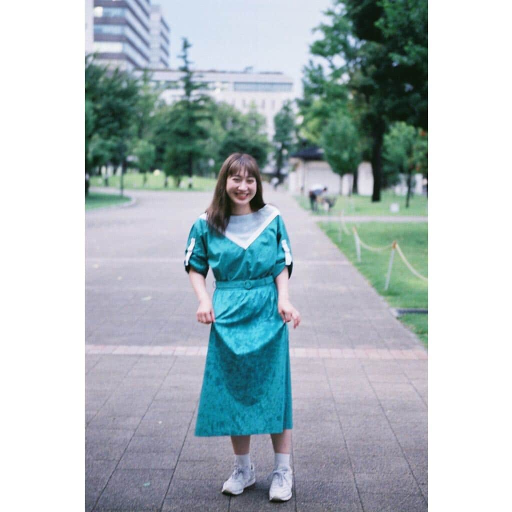 中塚智実さんのインスタグラム写真 - (中塚智実Instagram)「Photo  by @cotaroishii . . #photo #film #filmcamera  #写真 #フィルム #フィルムカメラ  #写真展 #photoexhibition #祐天寺  #yumyum #石井小太郎  #中塚智実」9月28日 14時22分 - tmm_n0618