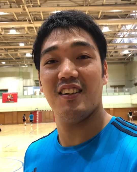 笠原謙哉のインスタグラム：「今週のインタビューするっちはこの選手  笠原的に今シーズンの車体の一番のキープレーヤー✨  戦略によって出場時間を増やすであろうこの選手  飛躍が期待される4年目です💡」