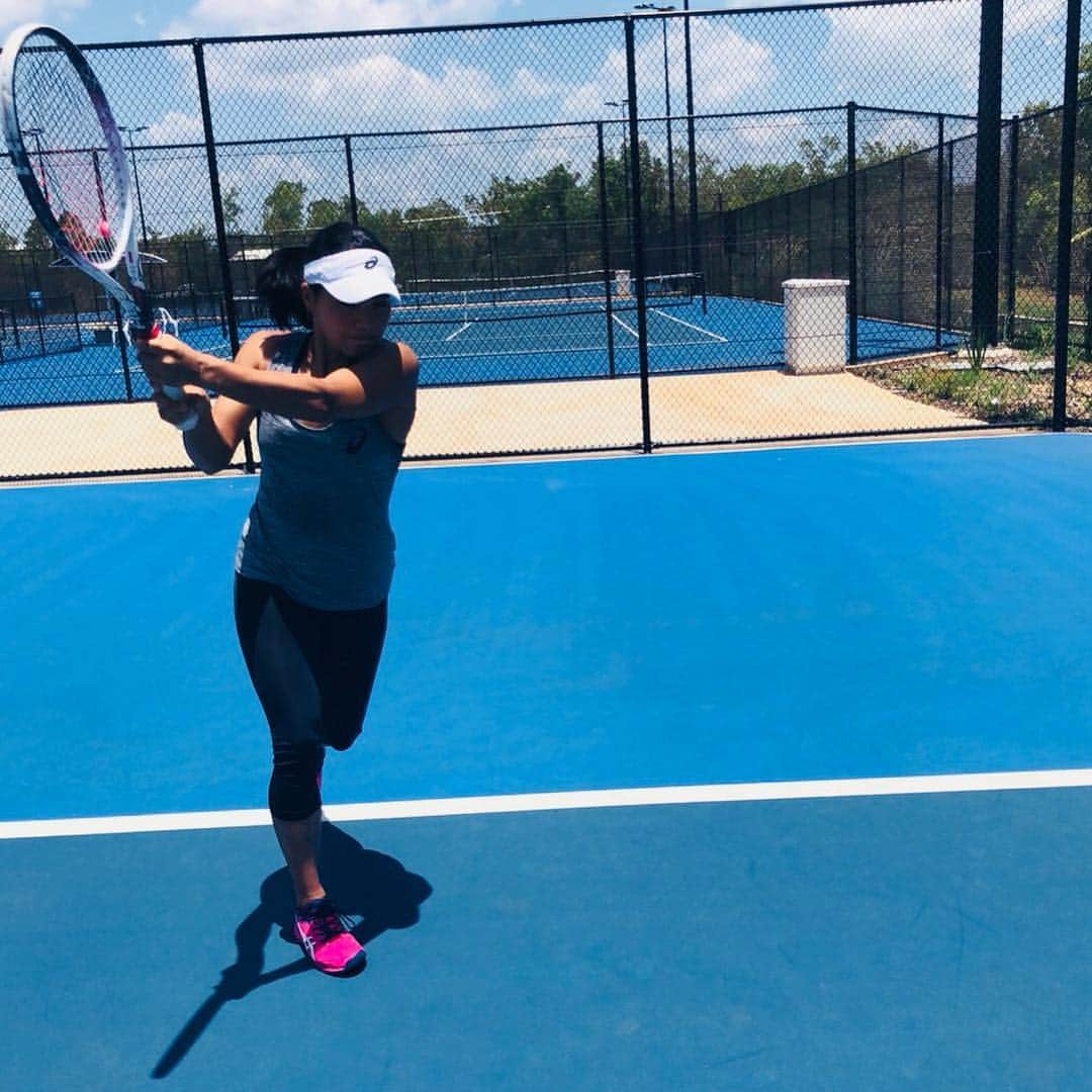 尾崎里紗さんのインスタグラム写真 - (尾崎里紗Instagram)「practice﻿🎾 ﻿ ﻿﻿ ﻿﻿ ﻿#glico #powerproduction #head #teamhead #asicstennis #teamasics #imoveme #onitsukatiger #asicstiger #gram3 #グラムスリー #tbc_aesthetic #エステ #エステティックtbc #尾崎里紗 #穂積絵莉 #tennis #tennisplayer #テニス #citizen #tiffany #4どしー #teamlab #スイーツ #citizen #カフェ #training #fitness #practice」9月28日 21時12分 - risaozaki410