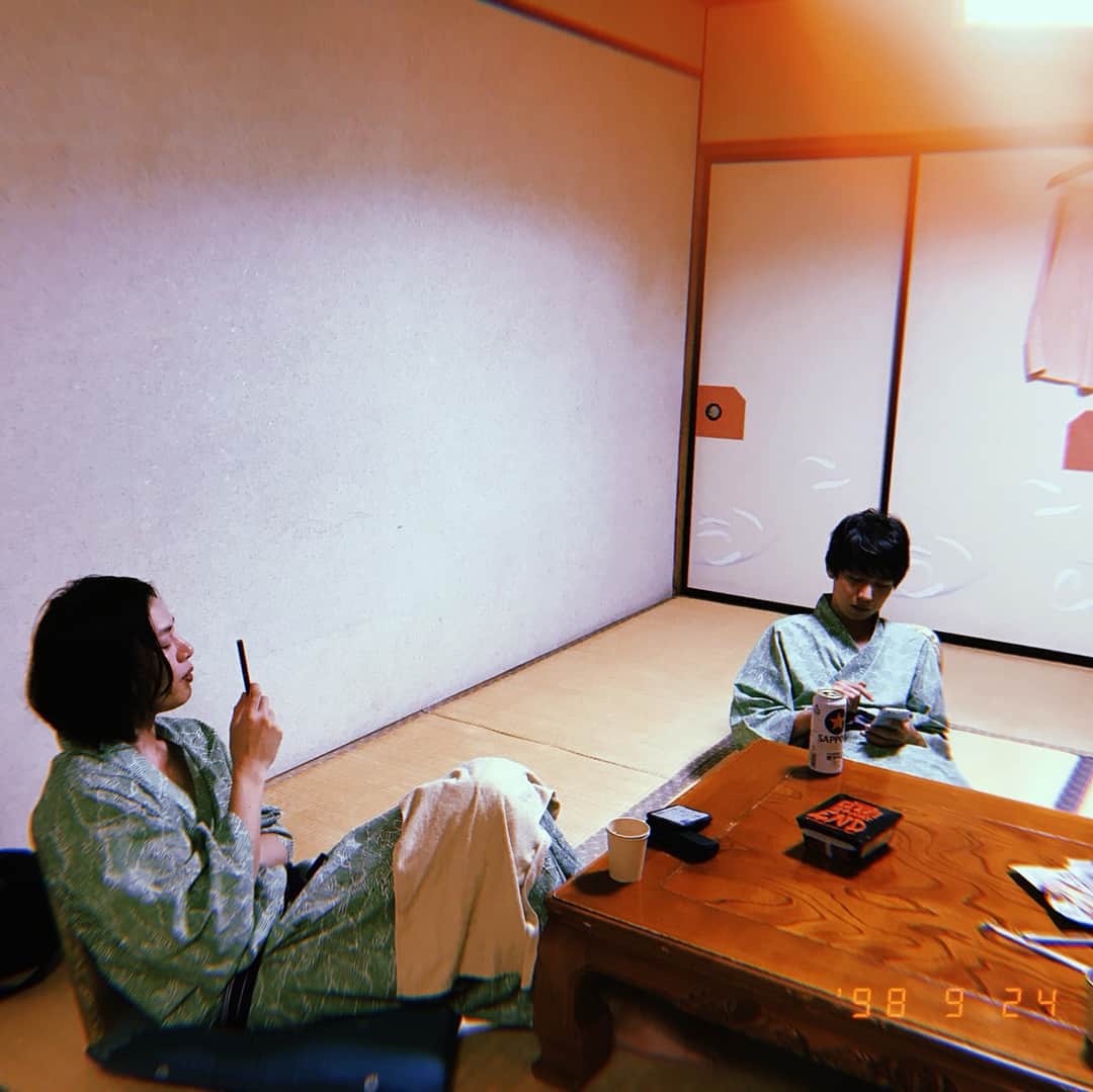 ミウラウチュウのインスタグラム：「この間藤井くんが遊んでくれました。ドラちゃんくれた。 天才か！」