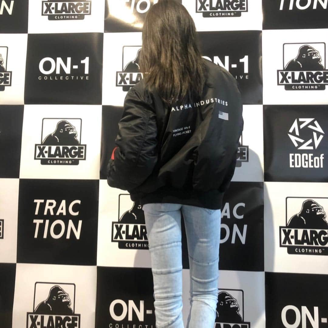 柳いろはさんのインスタグラム写真 - (柳いろはInstagram)「ALPHAINDUSTRIES 🗽 🇺🇸🇺🇸🇺🇸 @xlargejp  #xlargejp #alpha」9月29日 11時25分 - irohayanagi