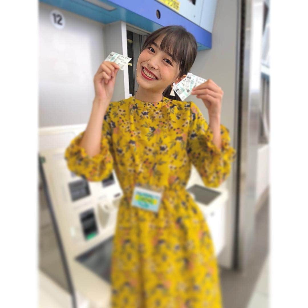 井桁弘恵さんのインスタグラム写真 - (井桁弘恵Instagram)「ㅤㅤㅤㅤㅤㅤㅤㅤㅤㅤㅤㅤㅤ ご一緒させていただいた #曽田麻衣子 さんと。ㅤㅤㅤㅤㅤㅤㅤㅤㅤㅤㅤㅤㅤ 曽田さん、牟田さん、木村さんには、本当に助けていただきました。 お三方の知識量の多さにただただ 驚きと尊敬するばかりでした。 ありがとうございました😊 ㅤㅤㅤㅤㅤㅤㅤㅤㅤㅤㅤㅤㅤ そしてそして、 武豊騎手の4000勝を生放送中のレースで観ることができました！！ なんと、私の初の的中はその武豊騎手のレースでした。 初の競馬で歴史的な瞬間を目にすることができ、 本当に記憶に残る1日になりました⭐️」9月29日 22時04分 - igetahiroe23