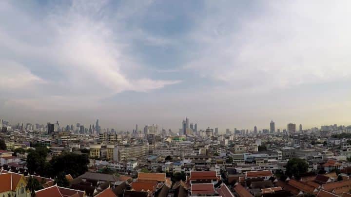 峯岸伽奈のインスタグラム：「. . .  THE VIEW🏙  We go up the stairs up to here.…💦 .  楽しかったお休みも終わり…💔 #bangkok  #gopro  #バンコク #バンコク旅行 #watsaket」