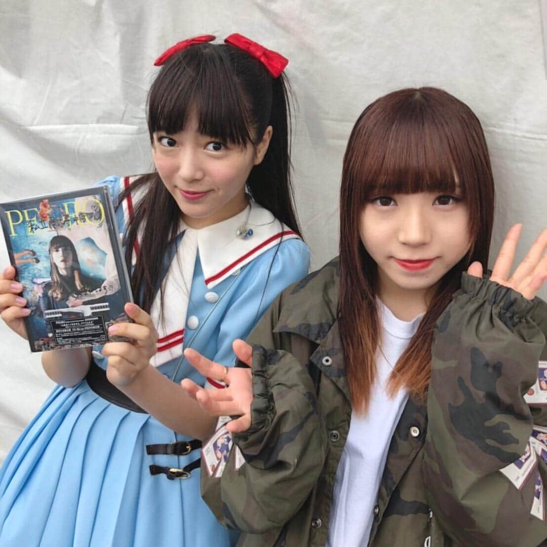 中山莉子さんのインスタグラム写真 - (中山莉子Instagram)「ㅤㅤㅤ → アユニ・Dさんと撮っていただきました！！！ㅤㅤㅤ 嬉しいことに会う機会たくさんあったのになかなか緊張で話せず今回お話できて嬉しかったです😂 ㅤㅤㅤ ㅤㅤㅤ メ〜テレフェスありがとうござました！ㅤㅤㅤ 今日は暖かくして寝てくださいねㅤㅤㅤ ㅤㅤㅤ ㅤㅤㅤ #BiSH さん#エビ中ㅤㅤㅤ」9月29日 19時32分 - nakayama_riko_official