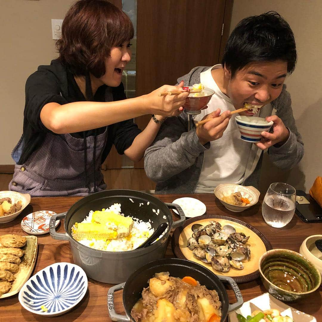 近藤千尋さんのインスタグラム写真 - (近藤千尋Instagram)「今日はレスリング世界大会 試合当日です、、🙇‍♂️ 皆でテレビ電話で見ながら 応援しますっ📣🇯🇵 とうもろこしご飯🌽大成功‼️ 皆さん、台風の影響は 大丈夫ですか？🌪 #太田家飯でございます」9月30日 16時50分 - chipichan.1215