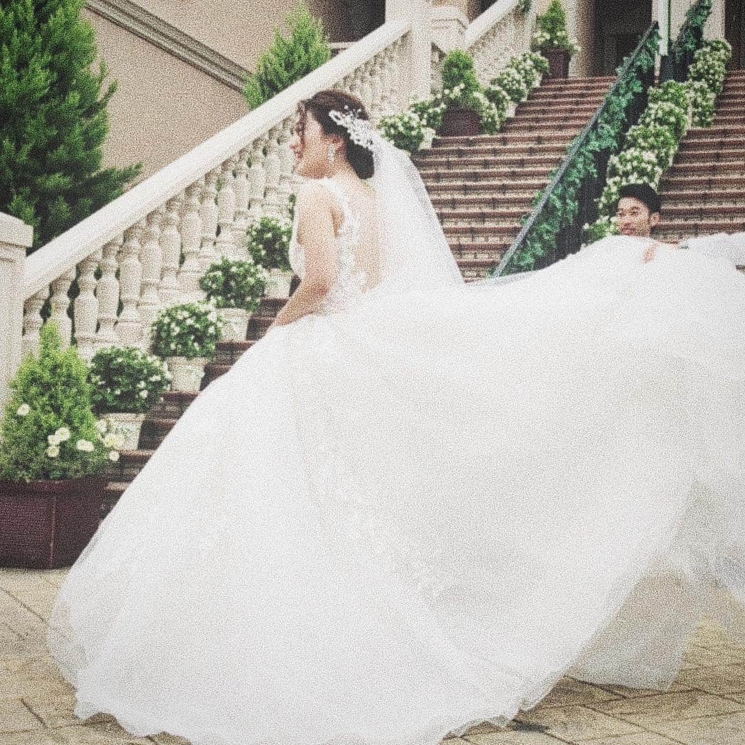 清水彩子さんのインスタグラム写真 - (清水彩子Instagram)「#スタッフの結婚式💒❤️ #素敵な挙式でした🕊  #ピアザララルーチェ  #結婚式場#wedding  #happy」9月30日 12時32分 - ayakosugar
