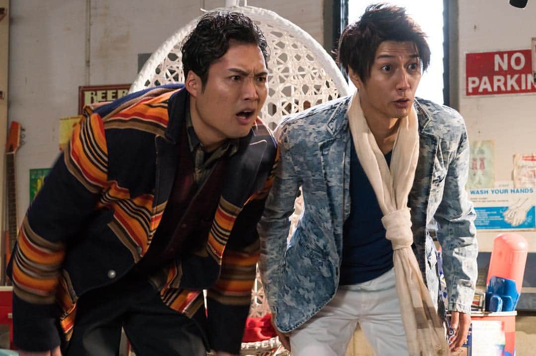 佐藤寛太のインスタグラム：「頼みごとするときの顔じゃねーだろ!! #縦笛兄弟」