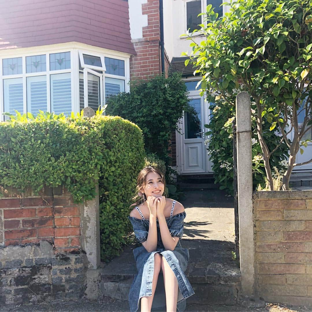 大石絵理さんのインスタグラム写真 - (大石絵理Instagram)「my sweet home in London💜💐💗🇬🇧 #anothersky #london #衣装タグ付けしてます❤︎」9月30日 17時57分 - erioishitokyo