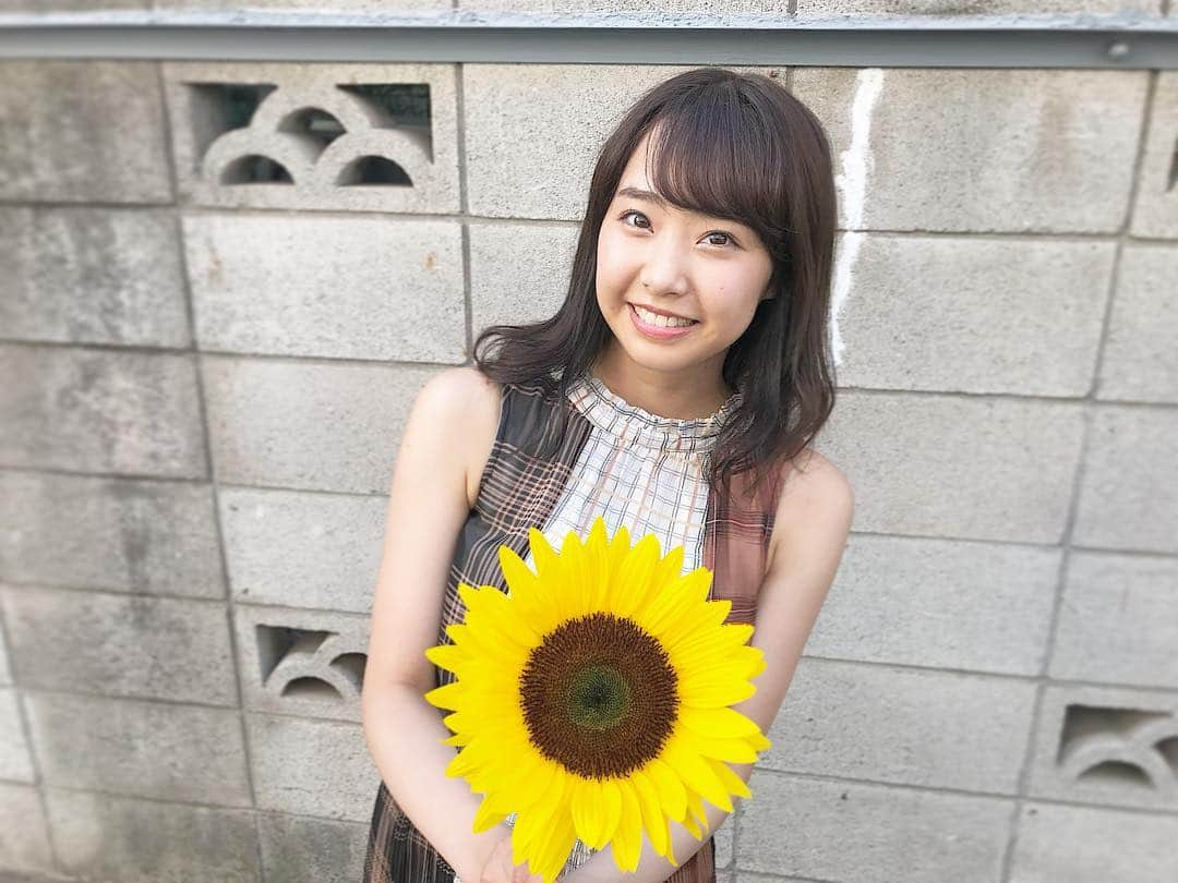 加藤夕夏さんのインスタグラム写真 - (加藤夕夏Instagram)「#月刊エンタメ  #発売中 #うーかとデートなう #オフショット . これが最後のデートです😢さびしいっ . でも連載させて頂いた１年間、毎回の撮影が楽しくて大好きでした♡ . 新しい出会いがあったり、色んな経験させて頂けたり、そして毎月ファンの皆さんが楽しみにしてくださってくれるのが嬉しかったです☺️♡ . 初めてのソロの連載が月刊エンタメさんの"うーかとデートなう"で本当に良かったですし、皆さんがうかうかできる素敵な企画を考えて下さって本当に感謝です！☺️ . また月刊エンタメさんとお仕事出来ますように✨ . そんな最終回も載ってる月刊エンタメさん、NMB48メンバー盛りだくさんです！！ゲットしてね！」9月30日 19時21分 - uuka_nmb