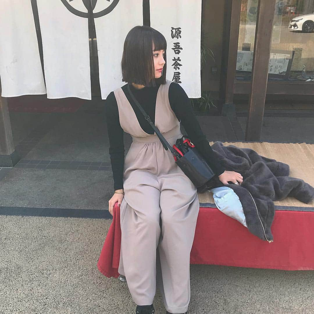 NANAMIさんのインスタグラム写真 - (NANAMIInstagram)「ちゃっかりノリで仙台遊びきちゃったよ✌︎ ノリ行動多めだなぁっ、、♡ 東北WONDERぶりの仙台やっぱり素敵！！ 質問多かった服は @amail_official  の♡ これからマブ達と23歳最後の夜過ごすぞ👶🏼 #やっぱりキメきれない #結局爆笑 #nana私服 #コメントまた明日返すねっ」10月16日 17時32分 - nanami023