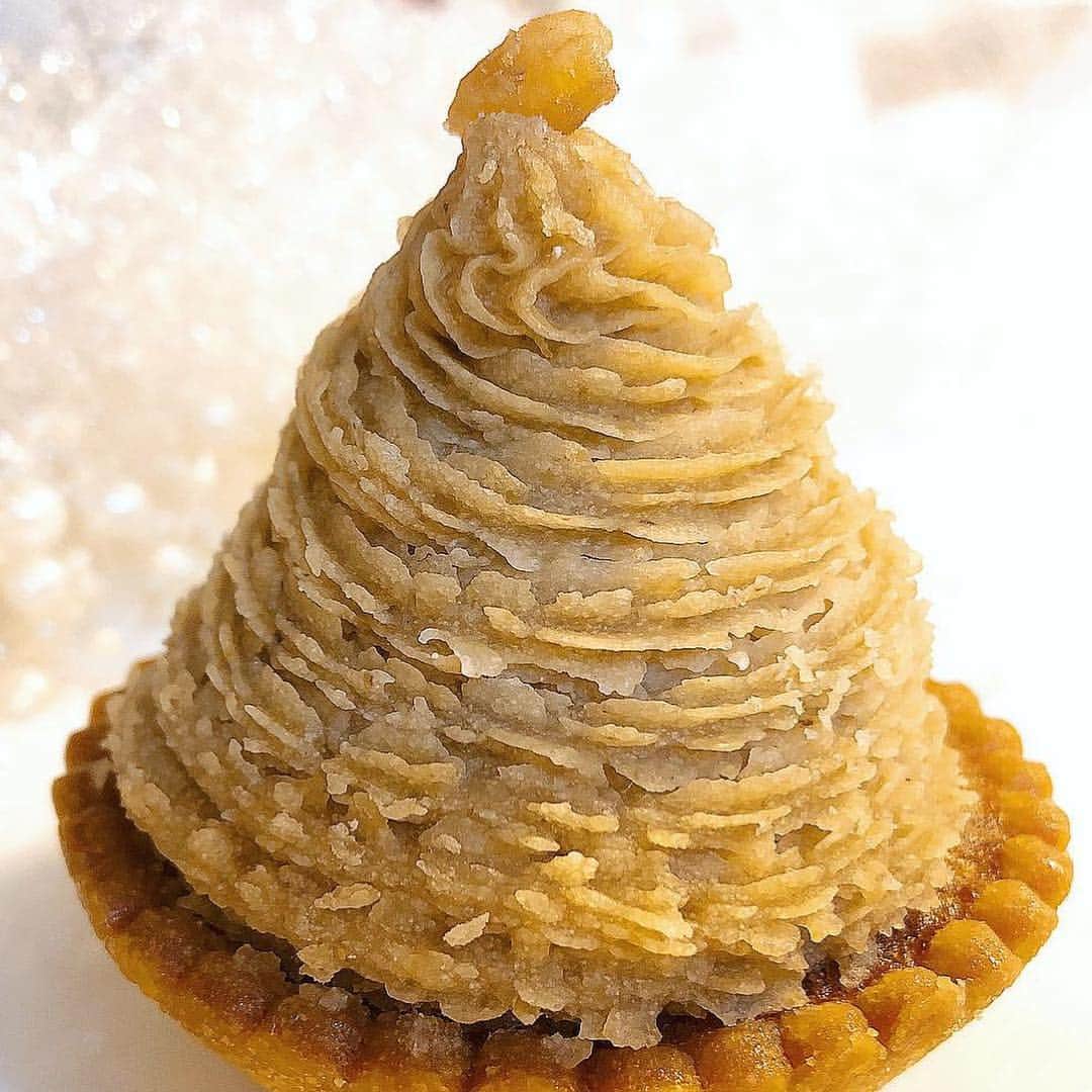 里井真由美のグルメインスタ