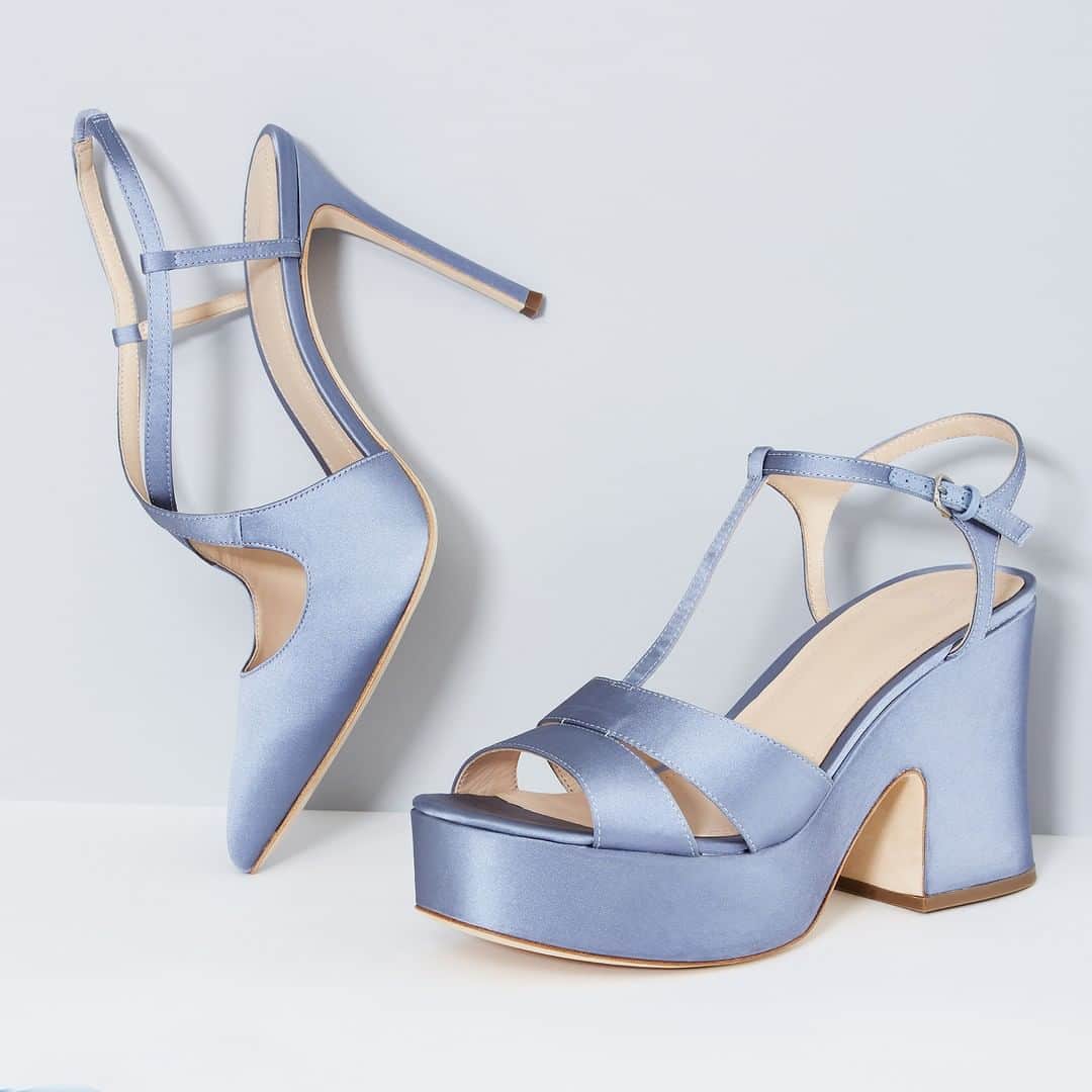 ポーララビクトレーのインスタグラム：「Nolla, the flirty #heel that's ready to party ✨Grab them for 70% off w/ code PLVSUNSET70!」