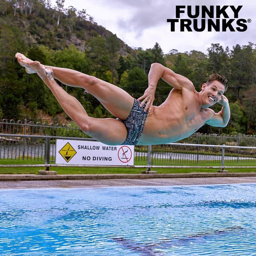 ジェイデン・ハドラーさんのインスタグラム写真 - (ジェイデン・ハドラーInstagram)「No Diving? Meh  New Funky launching tomorrow 🚀 #FunkyTrunks」10月3日 19時52分 - jaydenhadler