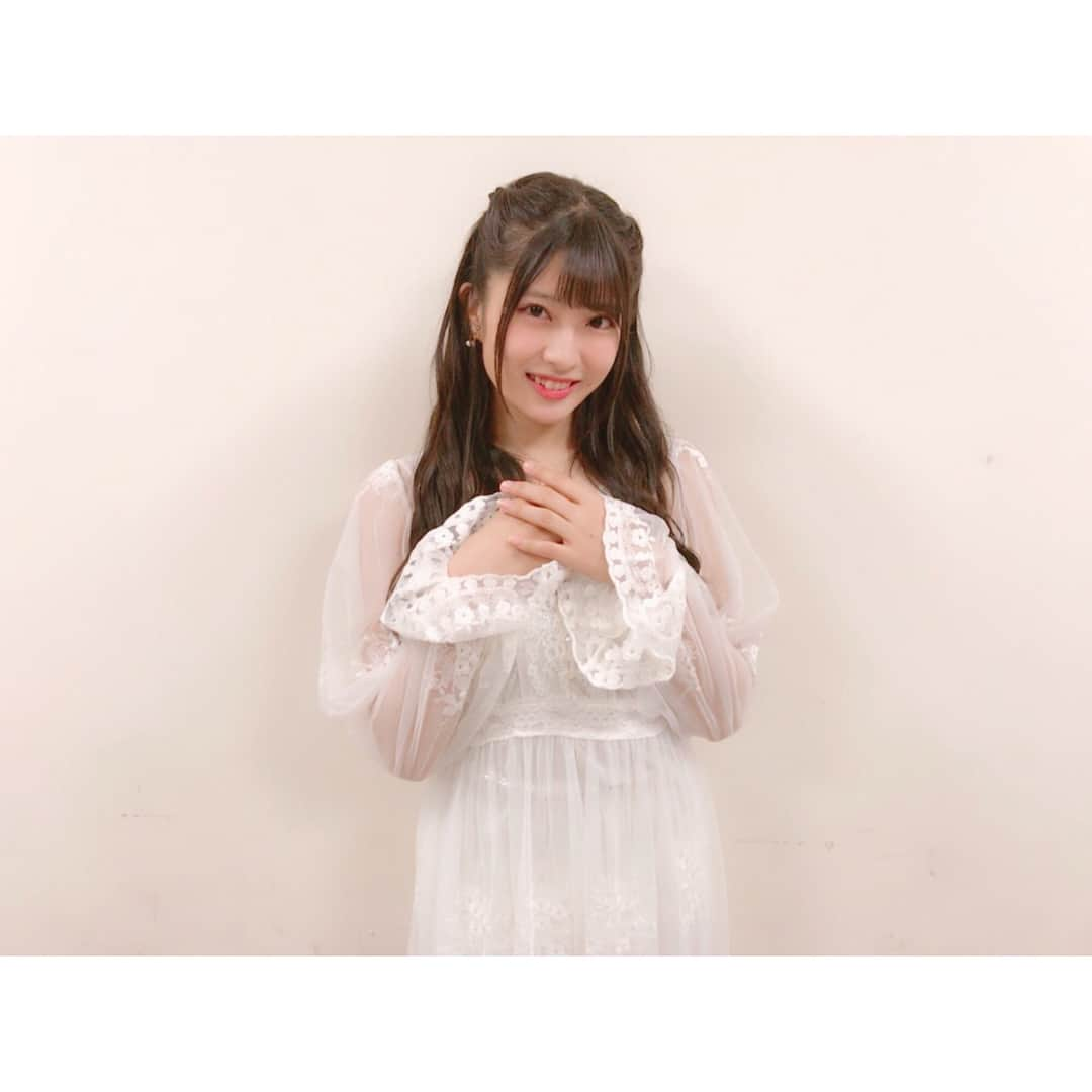 行天優莉奈さんのインスタグラム写真 - (行天優莉奈Instagram)「good night🌙  生きることに熱狂をの衣装です！ AKBSHOWの時に着させていただきました😊  めっちゃかわいい子の衣装❤️ #生きることに熱狂を #行天優莉奈」10月3日 23時12分 - yurina.0314