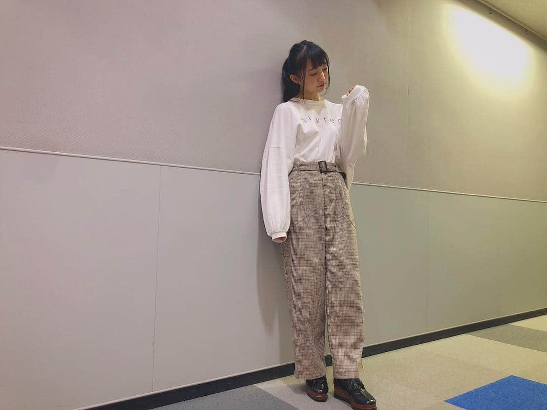 山本彩加さんのインスタグラム写真 - (山本彩加Instagram)「今日の私服🖤 . . #カジュアルコーデ #やんコーデ」10月3日 23時46分 - ayaka48_yanyan