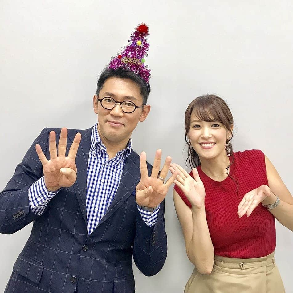 テレビ東京「SPORTSウォッチャー」さんのインスタグラム写真 - (テレビ東京「SPORTSウォッチャー」Instagram)「大木さんバースデーのオフショットです。大木さん尖ってます。  #ビビる大木 #鷲見玲奈 #誕生日 #お祝い #サプライズ #春日部の若大将 #44 #ウォッチャーファミリー」10月4日 13時22分 - minspo_tvtokyo