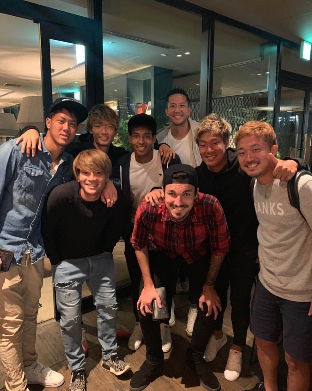 ハーフナー・マイクのインスタグラム：「#ギリギリ夏だと思うBBQ」