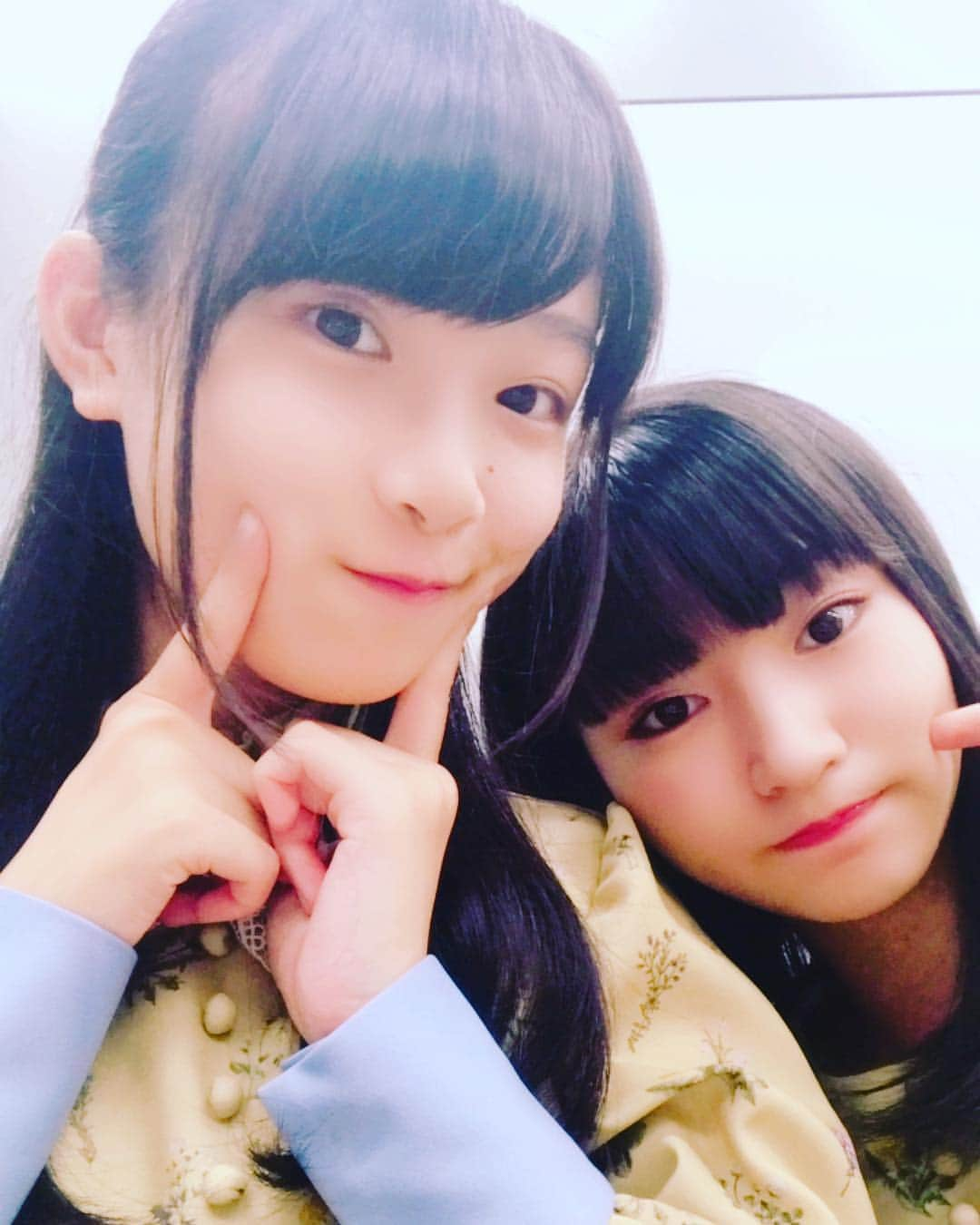 小越春花さんのインスタグラム写真 - (小越春花Instagram)「昨日のリリースイベントありがとうございました！！ お渡し会や、一日店長や、ミニライブなどすっごく楽しかったです！！ #小越春花 #寺田陽菜 #世界の人へリリースイベント #ngt48」10月5日 7時56分 - haruka_2525_ngt48