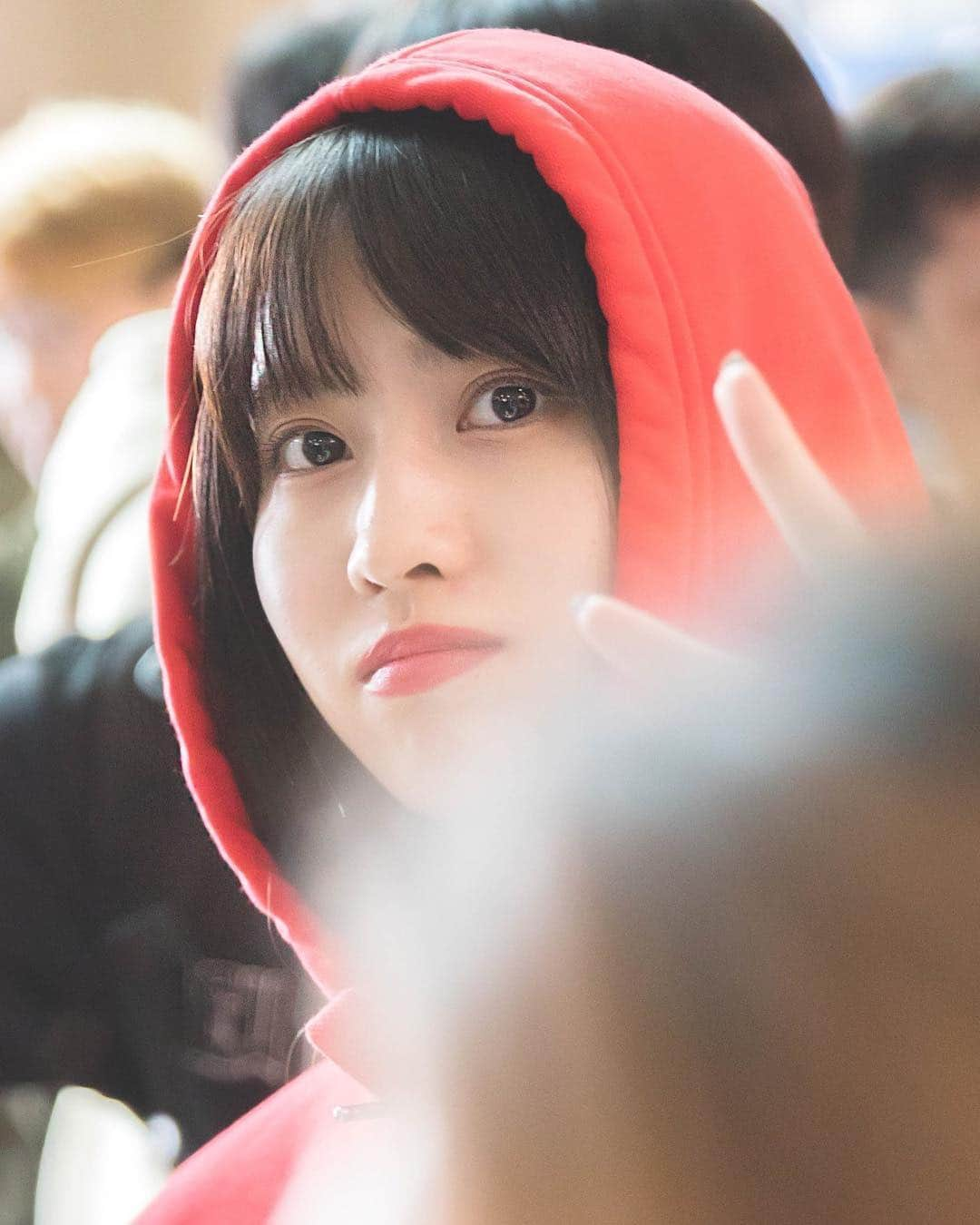 モモさんのインスタグラム写真 - (モモInstagram)「♡ [Fantaken] #모모 - 181004 Incheon Airport back from Japan  #트와이스 #모모 #平井もも #もも #TWICE © mozzi house」10月5日 1時36分 - momojype