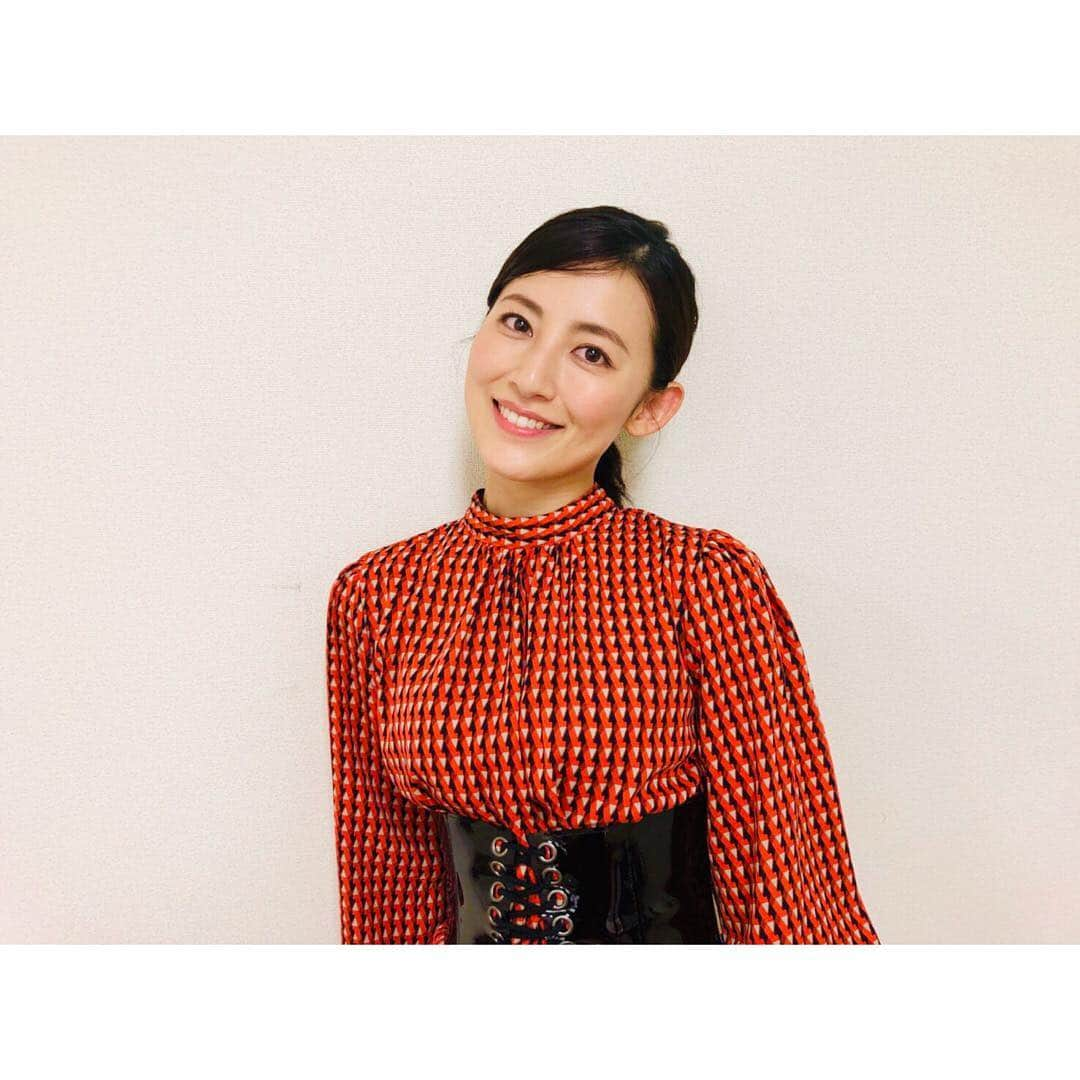 福田彩乃さんのインスタグラム写真 - (福田彩乃Instagram)「* びぃコン始まってます 観てね👀 東京は今日曇りです」10月5日 12時34分 - ayanofukuda_official