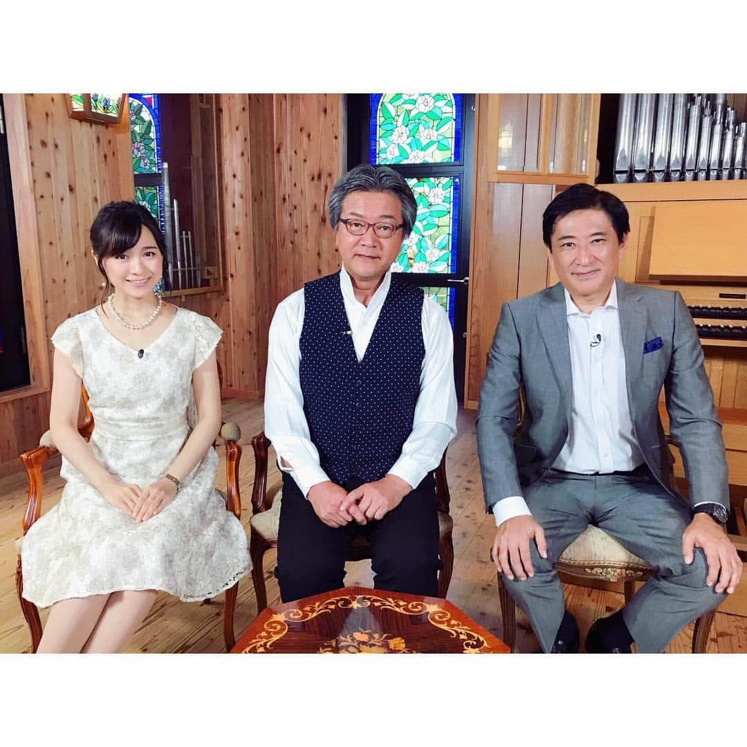 繁田美貴さんのインスタグラム写真 - (繁田美貴Instagram)「*＊ 『エンター・ザ・ミュージック』は 10月から放送5年目に突入しました☆ 今夜が5年目最初の放送！ またBSジャパンがBSテレ東に変わって 最初の放送！！ ぜひご覧下さいね♪ #BSテレ東 毎週土曜23:30〜 #エンターザミュージック #オーケストラ と #合唱 と4人の #独唱 が融合した #ヴェルディ の #レクイエム を #2週に渡って 特集するのですが #今夜 はその第1弾！ #テノールソロ と合唱指導を担当した #畑儀文 さんがゲストです☆」10月6日 22時25分 - handa_miki