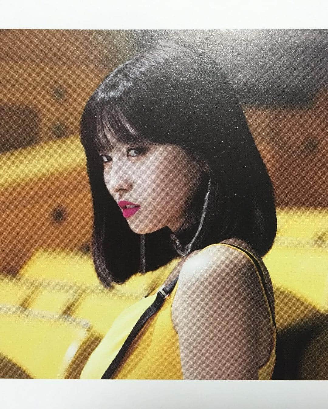 モモさんのインスタグラム写真 - (モモInstagram)「♡ [Scans] #모모 - 181006 BDZ Making Book Scans  #트와이스 #모모 #平井もも #もも #TWICE © reitwice2」10月6日 21時10分 - momojype