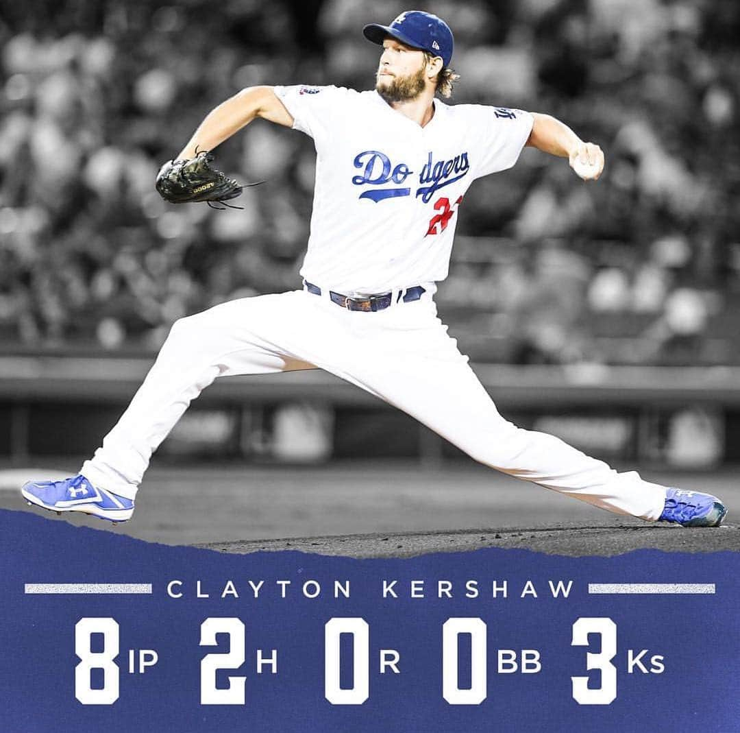 クレイトン・カーショウのインスタグラム：「Congrats to Kershaw on the amazing performance in game 2 of the NLDS! How far do you think the Dodgers will make it this postseason? #kershaw #dodgers #itfdb #mlb #kershgonnakersh」