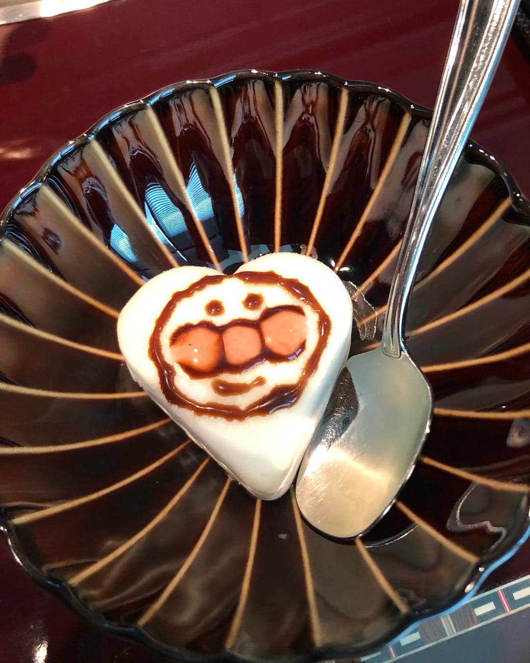 宇佐美蘭のグルメインスタ