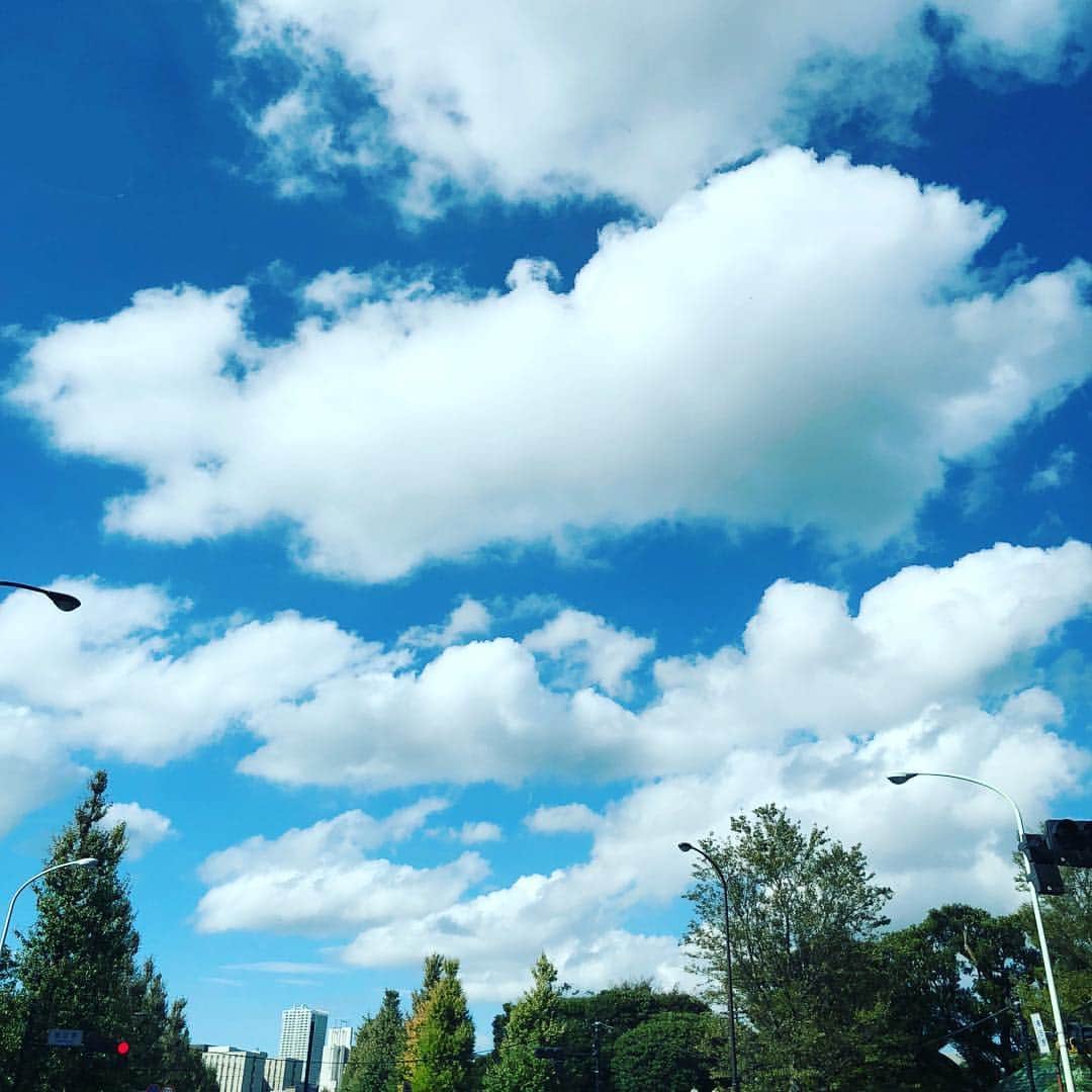 清水あすかさんのインスタグラム写真 - (清水あすかInstagram)「#asukahimesky  #sky #空 #雲 #beautiful」10月6日 14時23分 - asukahime1015