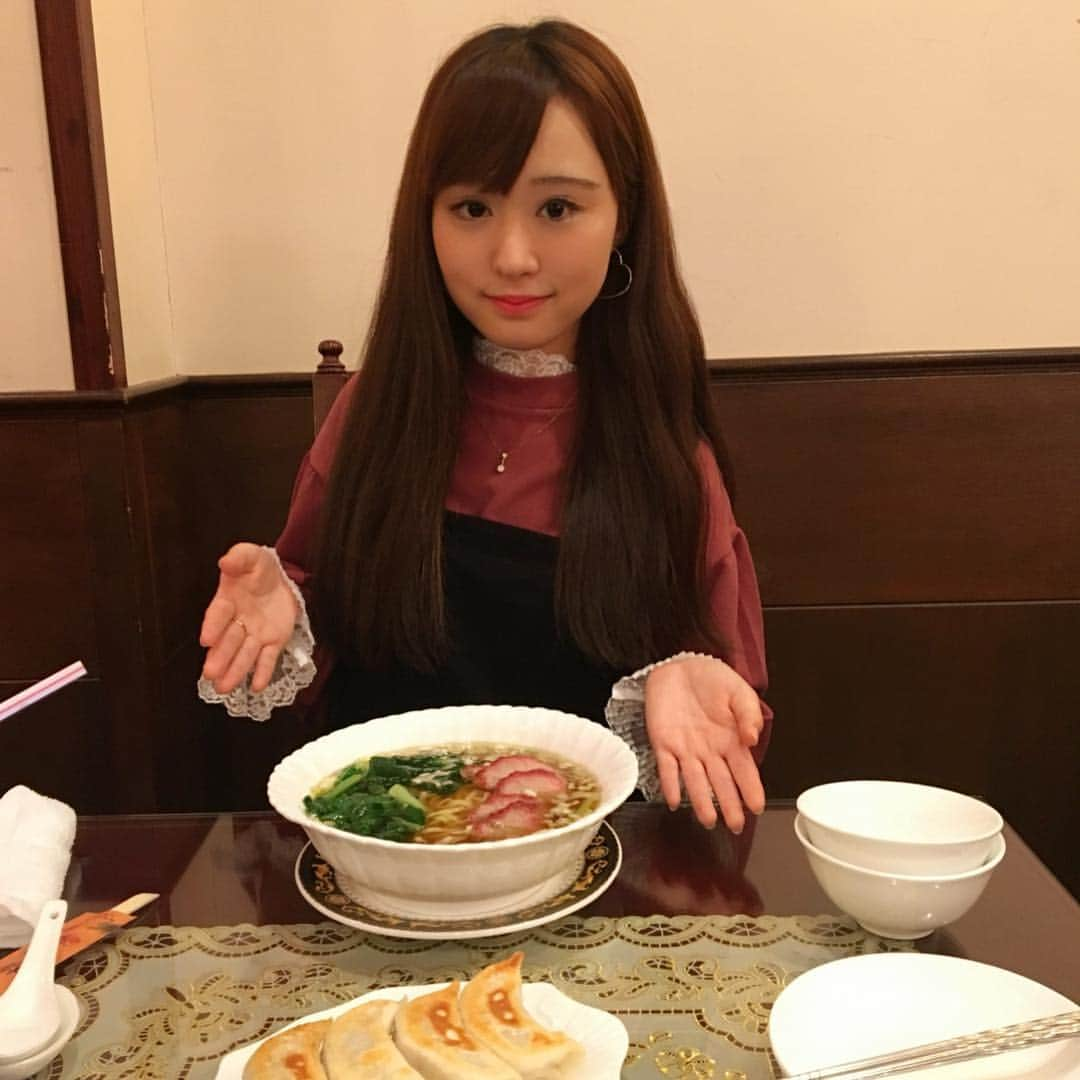 河合真佑花さんのインスタグラム写真 - (河合真佑花Instagram)「母と中華街に行ってきました😆💗 久しぶりに母と2人でお出かけ出来て楽しかったです☺️💞 #東洋英和 #ミスコン #いいね返し #likeforlikes #like4likes #l4l #likelike #instagood #instafashion」10月6日 15時06分 - msteu2018_4