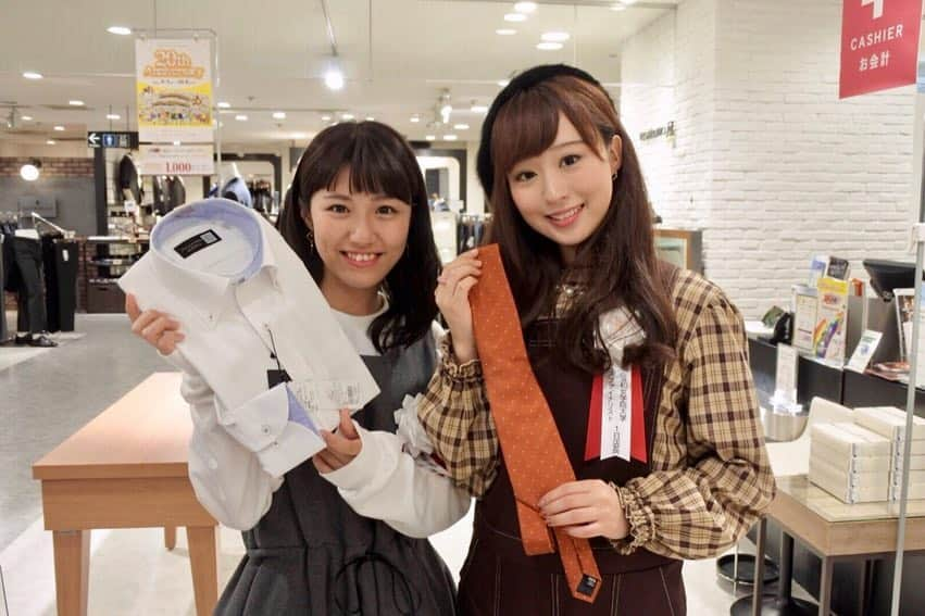 河合真佑花さんのインスタグラム写真 - (河合真佑花Instagram)「新宿のマルイメンで1日店長をさせて頂きました😆💕 まゆか＆こっちゃんペアで頑張りました☺️✊ とっても貴重な経験が出来て楽しかったです😊💓 #東洋英和 #ミスコン #いいね返し #likeforlikes #like4likes #l4l #likelike #instagood #instafashion」10月6日 16時39分 - msteu2018_4