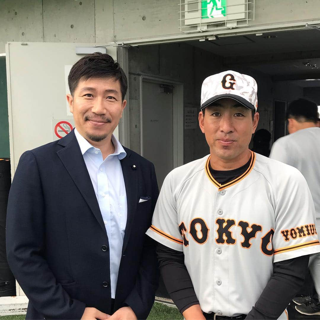 多村仁志さんのインスタグラム写真 - (多村仁志Instagram)「📺 #JSPORTS 4 🗓 JPN October 6,2018 ⏰ 1:00pm～ 🏟 #サンマリンスタジアム宮崎 ⚾️ #読売ジャイアンツ ⚾️ #阪神タイガース 🎙 実況:加藤暁 🎙 解説: #多村仁志 🎙 リポーター:木下貴道 #プロ野球ファーム日本選手権2018 #金城龍彦 コーチ  #森福允彦 投手 #久しぶりの再会」10月6日 16時53分 - hit_tamu