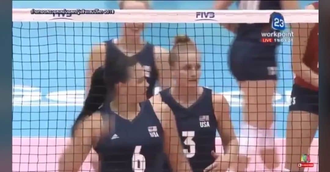 テトリ・ディクソンのインスタグラム：「Gameday mood 💁🏻‍♀️ Second round of pool play here in Osaka- today against Bulgaria! Watch on @flovolleyball 9:25pm PST🇺🇸」